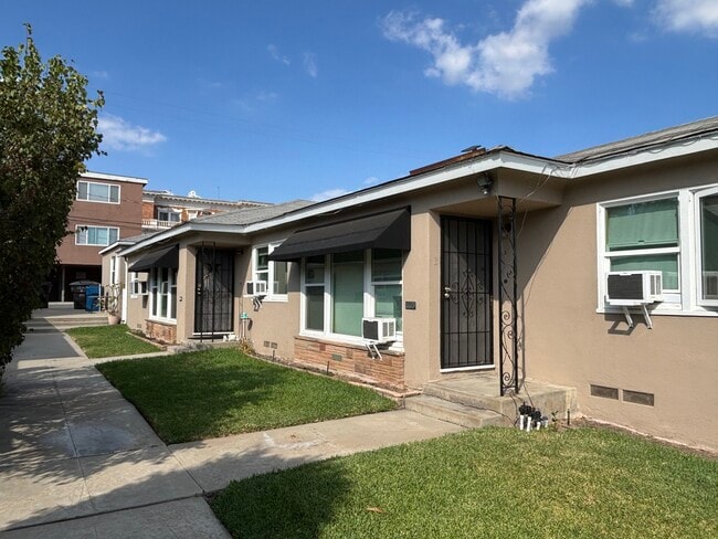 12813 Beverly Blvd Unit Beverly