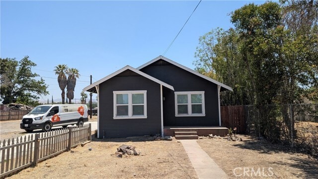 Photo - 1857 E Victoria Ave