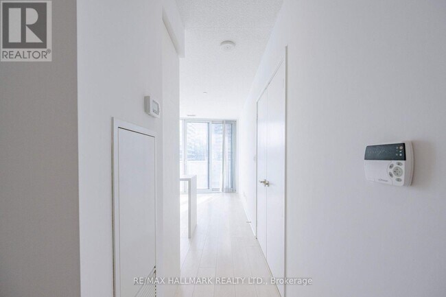 Photo - 100 Harbour St Unit 2907