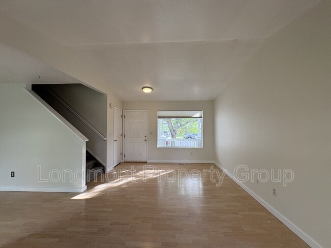 1293 Red Mountain Dr