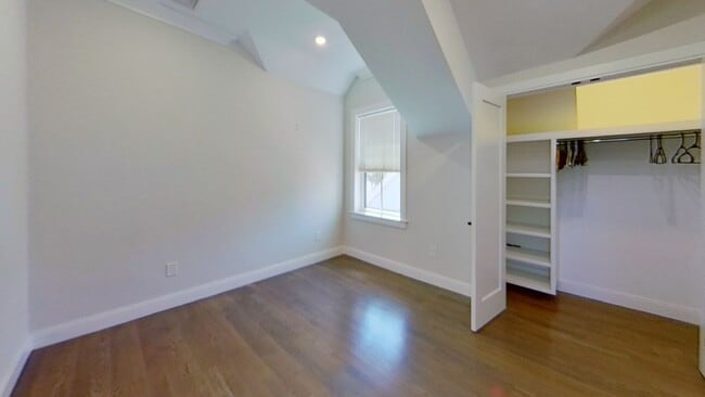 88 Linden St