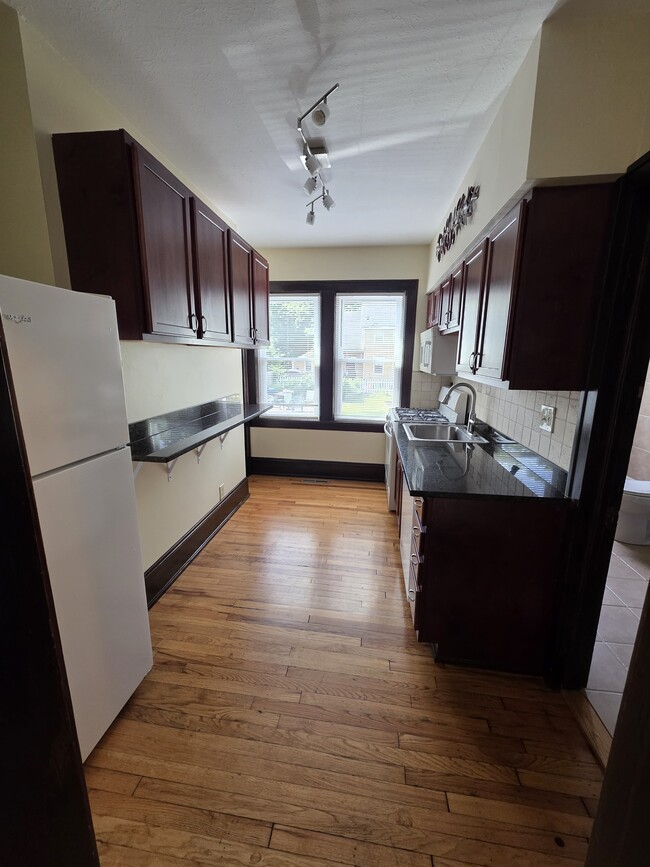 Photo - 1745 W 31st Pl Unit 1