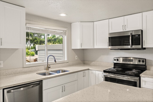 Photo - 8005 NE 143rd St Townhome
