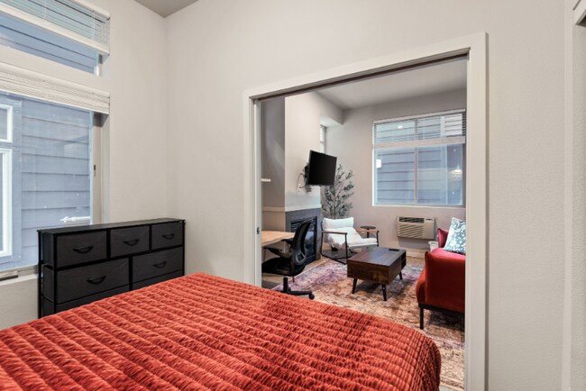 Photo - 1607 NW Davis St Unit 12