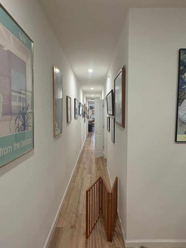 Building Photo - 737 S 4th St Unit #3F