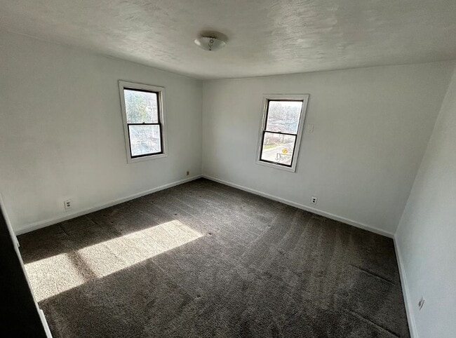 759 Bower Hill Rd