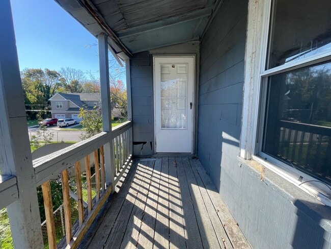 Photo - 31 Ellis St Unit 2nd Floor