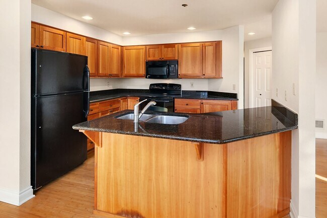 Photo - Redmond View Apartments