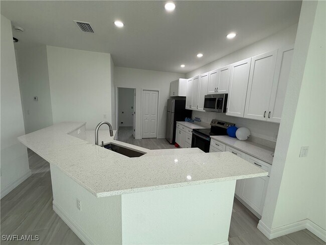 Photo - 17444 Barbara Dr