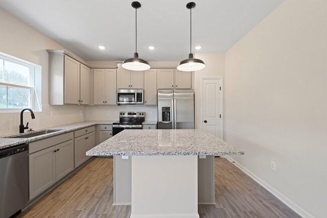 Photo - 214 Scoter Rd