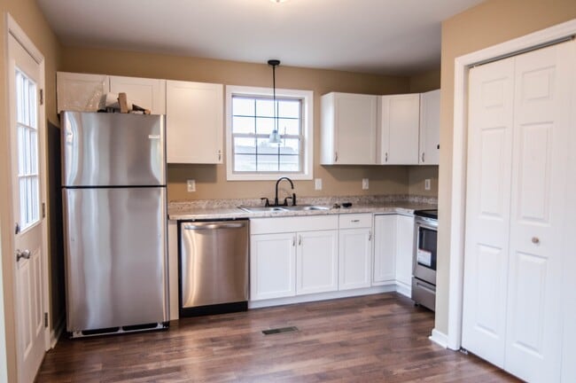 Photo - Pet Friendly Remodel!
