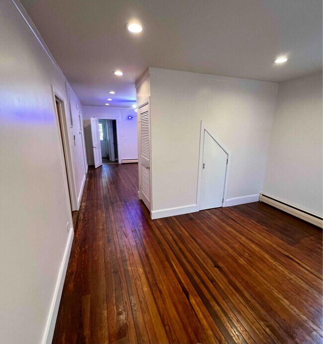 Photo - 10150 Rogers Dr Apartment Unit Downstairs