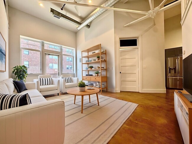 Building Photo - 1861 Dorchester Ave Unit 7 Rental