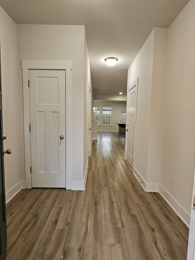 Photo - 114 Lerner Ct