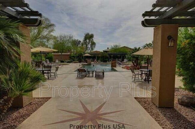 16013 S Desert Foothills Pkwy