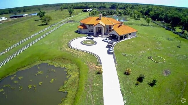 Building Photo - 848 Juliff-Manvel Rd Rental