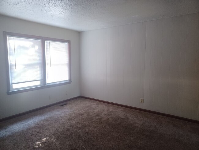 Photo - S. Minneapolis Unit 2207