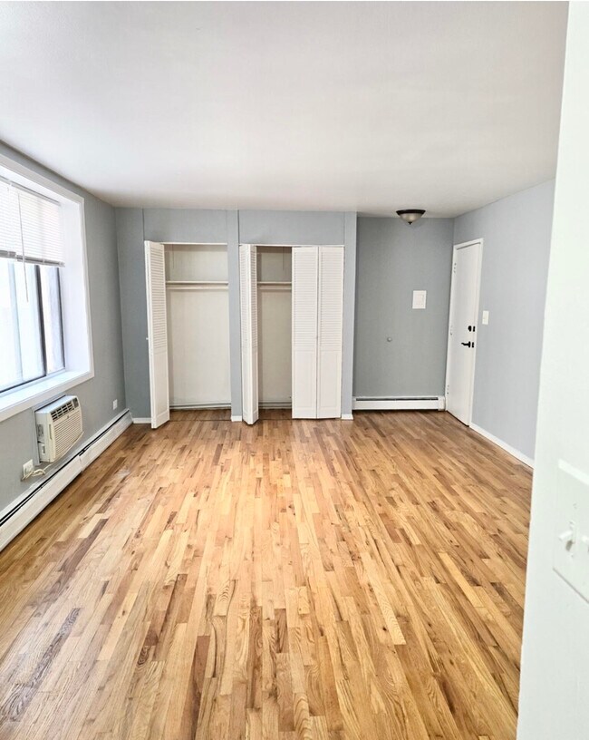 Photo - 1515 W Morse Ave Unit STUDIO