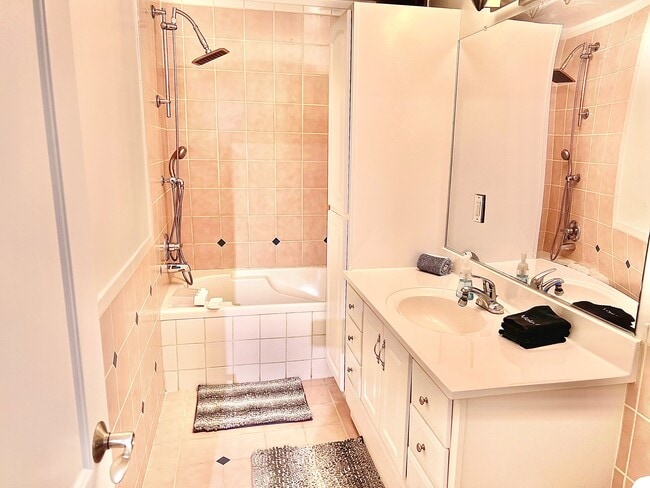 Photo - 2845 Nugget Ln Unidad 2 Bedroom Apartment