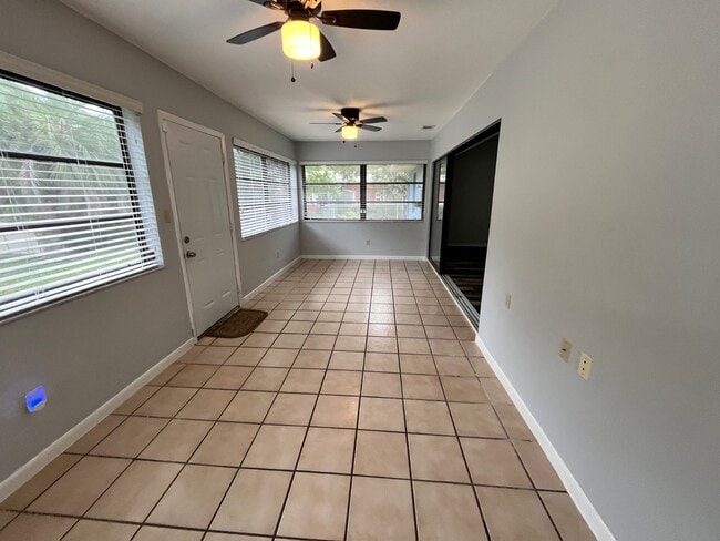 Building Photo - 103 Fox Ridge Rd Rental