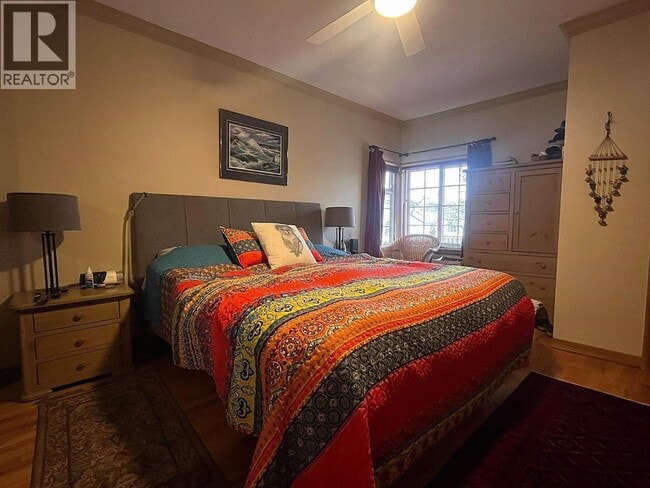 Photo - 128 W 20th Ave