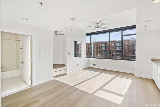 Photo - Stylish 1BR Condo in Prime Mission Bay Loc...