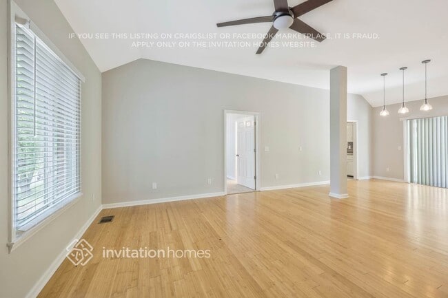 Photo - 816 Restover Ct