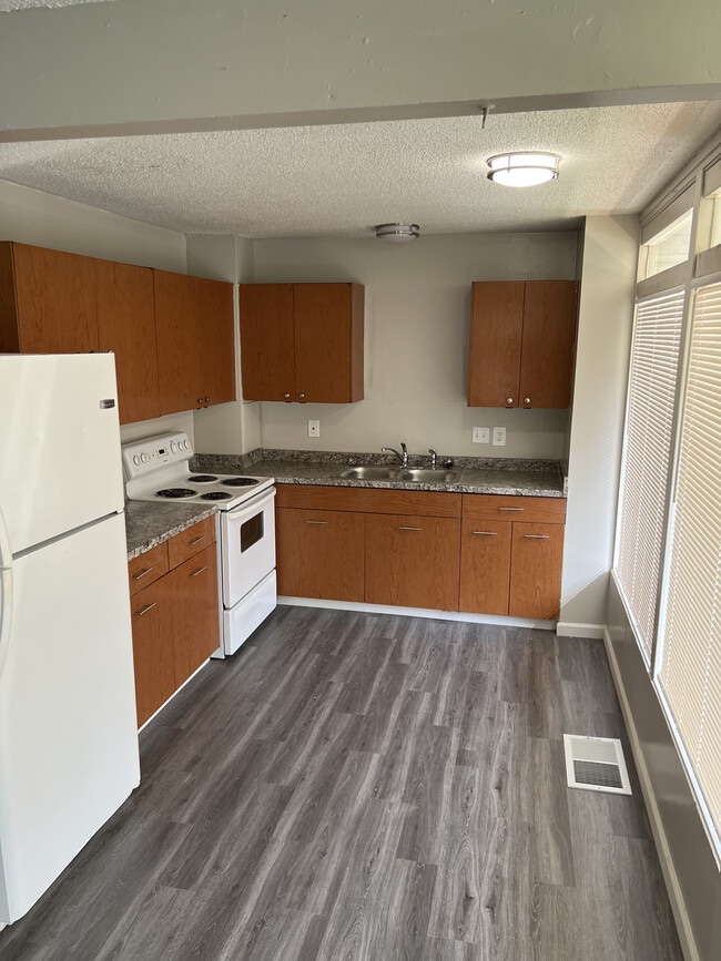 Photo - Bel Aire Apartments