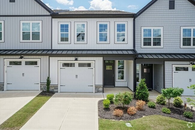 Building Photo - Now Leasing: Brand New Townhome in Rolesvi...