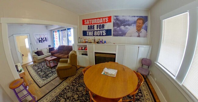 Photo - 1120 Thurston St Unit #1