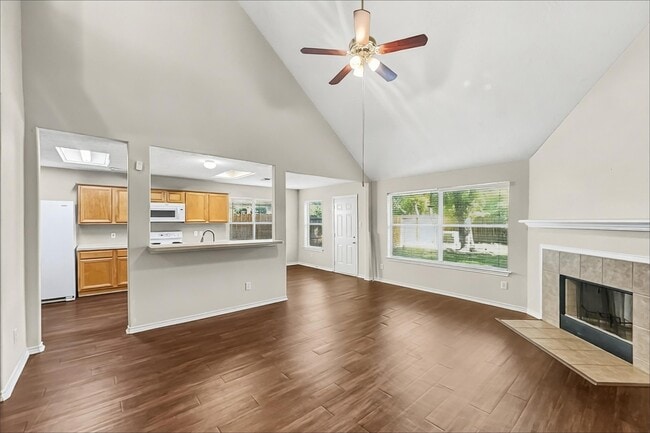 Photo - 7015 Atasca Creek Dr