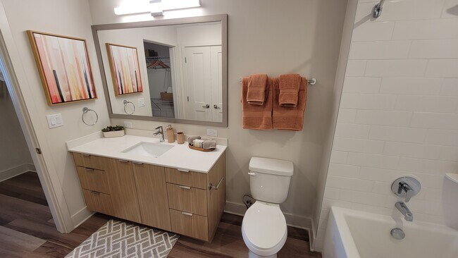 Photo - 6840 SW 28th Ter Unit B1