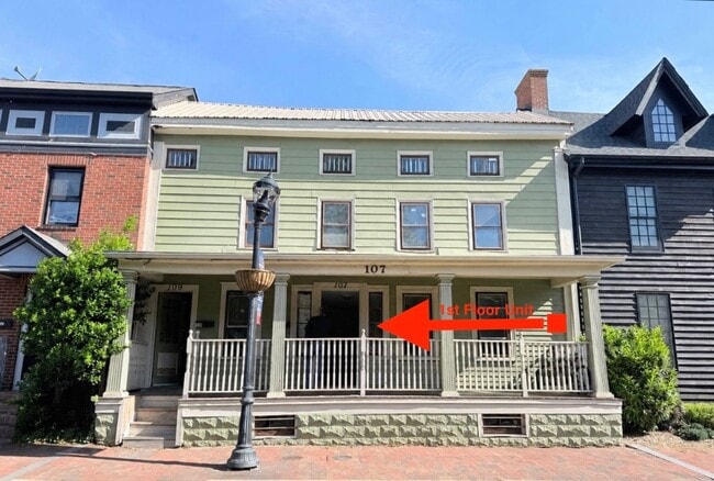 Building Photo - DOWNSTAIRS Charming 4BR Downtown Milford Home Just Steps from the Riverwalk!