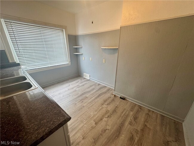 Photo - 839 Lecona Dr