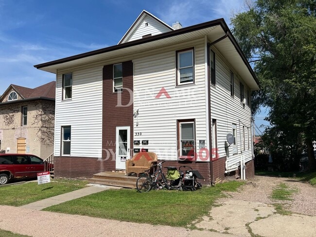 Building Photo - Upper Level 2BR/1BA in Downtown Sioux Falls Unit #2 Rental