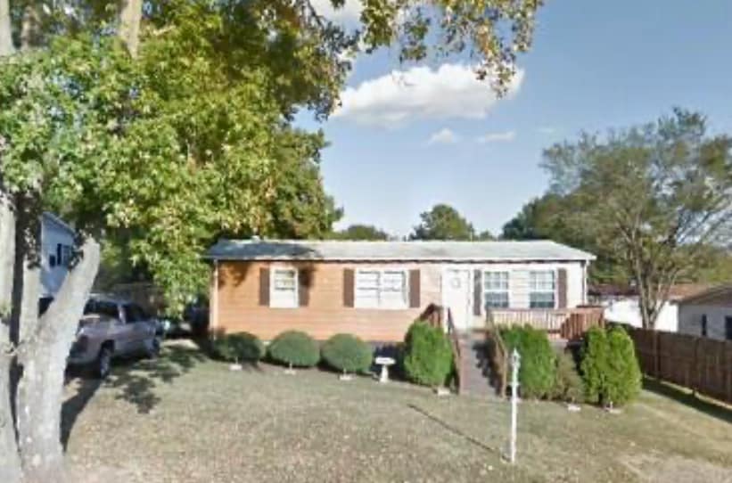 Photo - 511 Meadow St