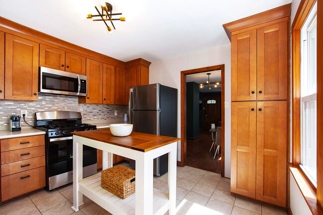 Photo - 4342 Pearl St