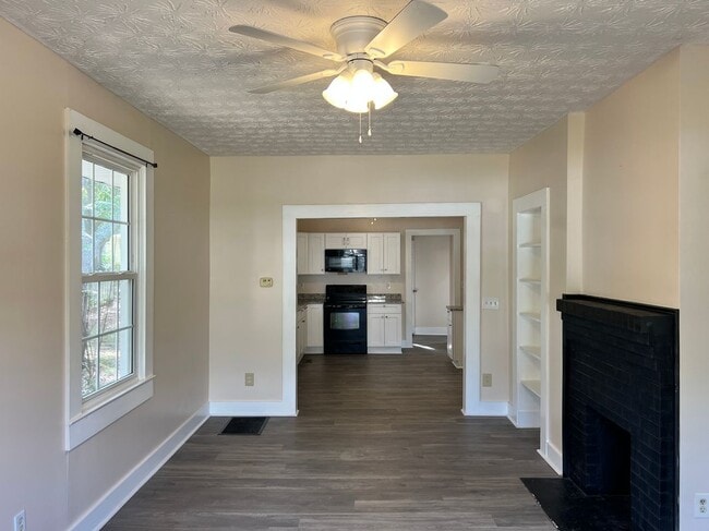 Photo - 601 Askew Ave