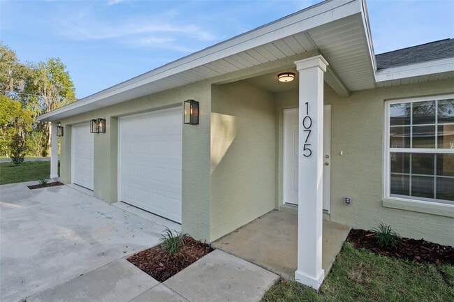 Photo - 1075 N Rockingham Ave