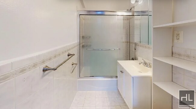 Photo - EAST 58th STREET Unit 6D