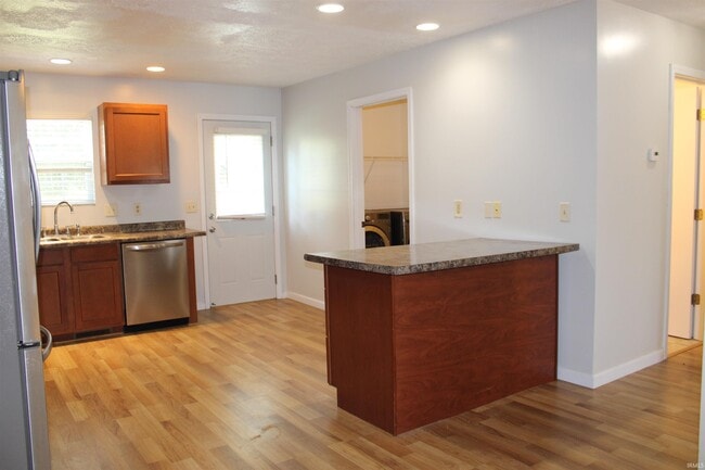 Photo - 12620 Kenai Dr