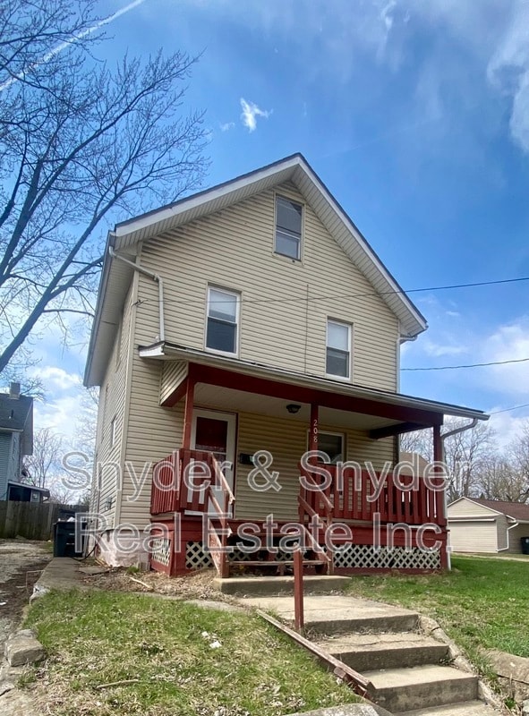 Building Photo - 208 Denver St