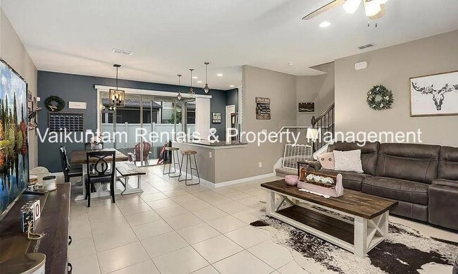 Photo - 7038 Buroak Ct