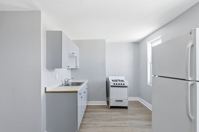 Photo - 546 N Fulton Ave