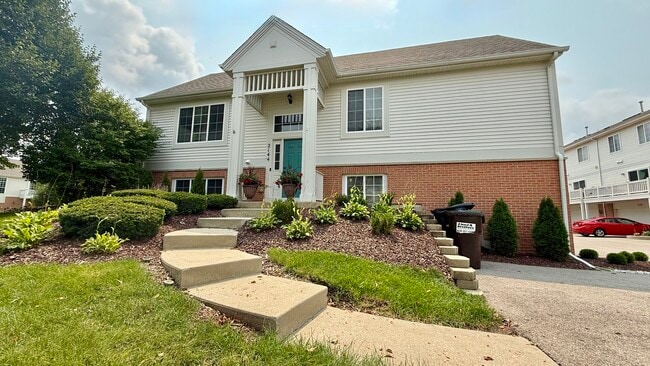 Building Photo - 2144 Concord Dr