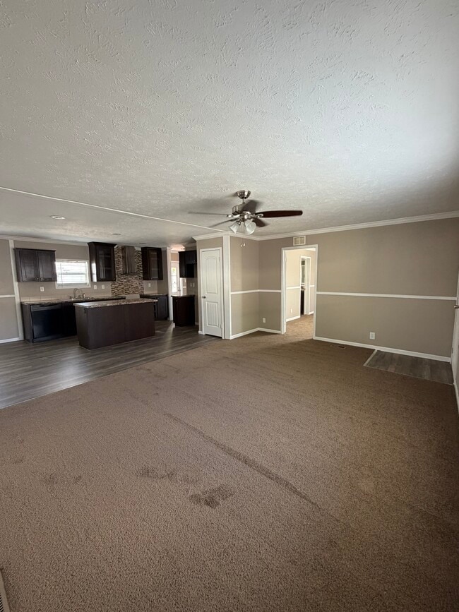Photo - 1727 Fonsica Way