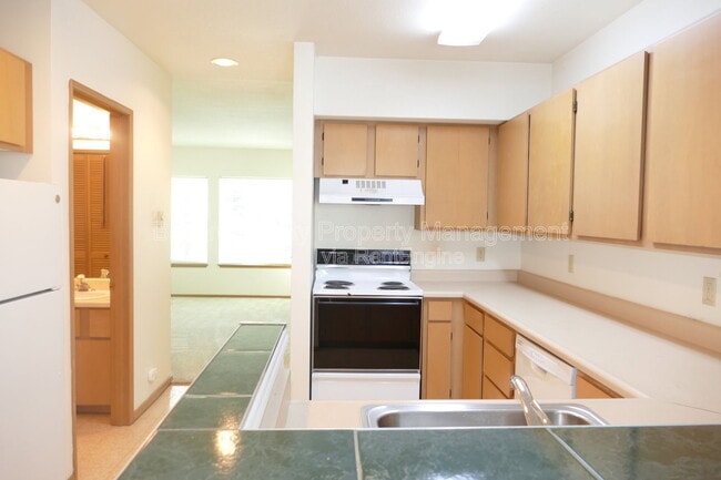 Photo - 8320 5th Ave NE