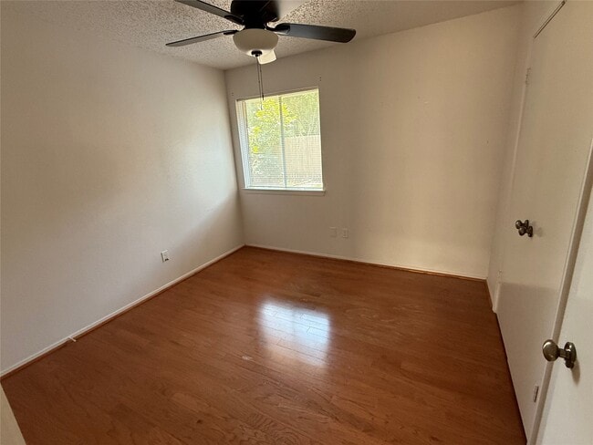 Photo - 2018 Woodstream Blvd