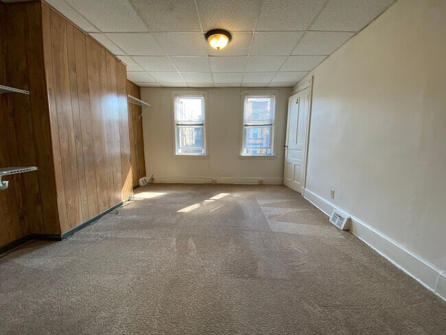 Photo - One Bedroom in Oakland! Great Location & H... Unidad 32901
