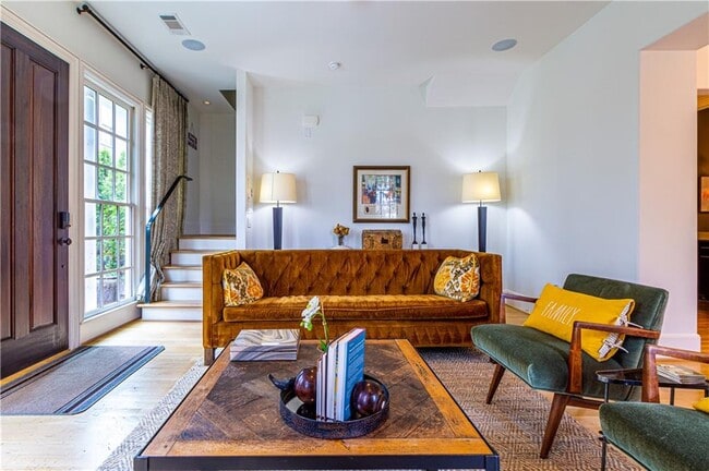 Photo - 2067 Telfair Cir NE